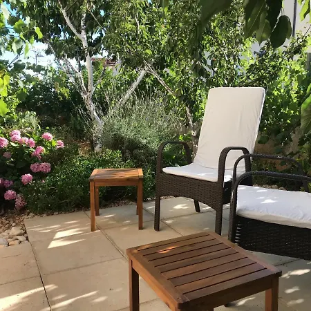 Hvar Apartments Felix *