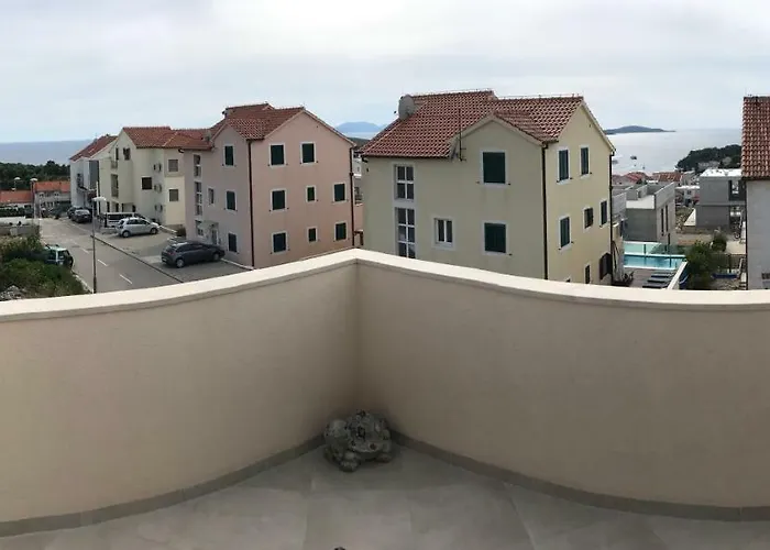Hvar Felix *